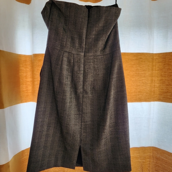 Express Design Studio Size 8 halterdress - Picture 5 of 9